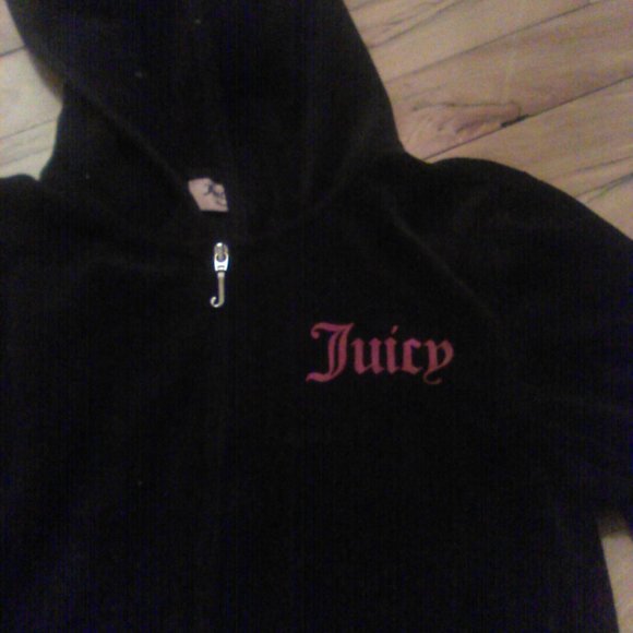 COPY - Juicy Couture black velvet jacket - Picture 5 of 5